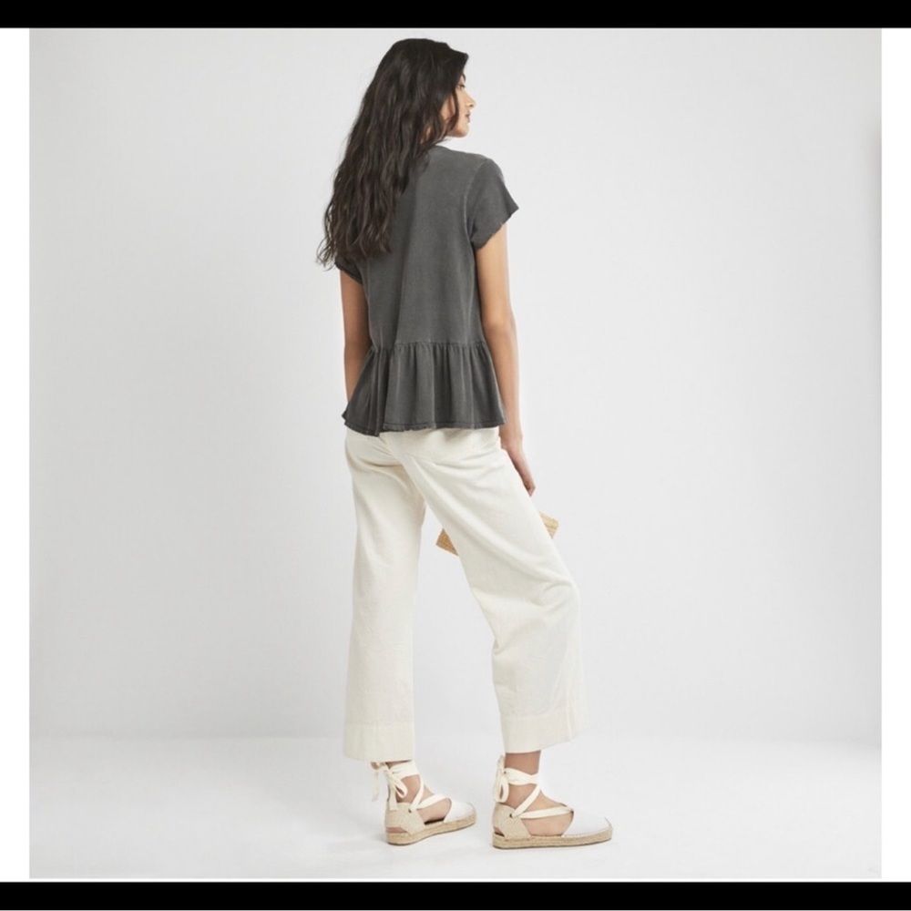 THE GREAT. Gray Ruffle Top Size 1 - Picture 2 of 15